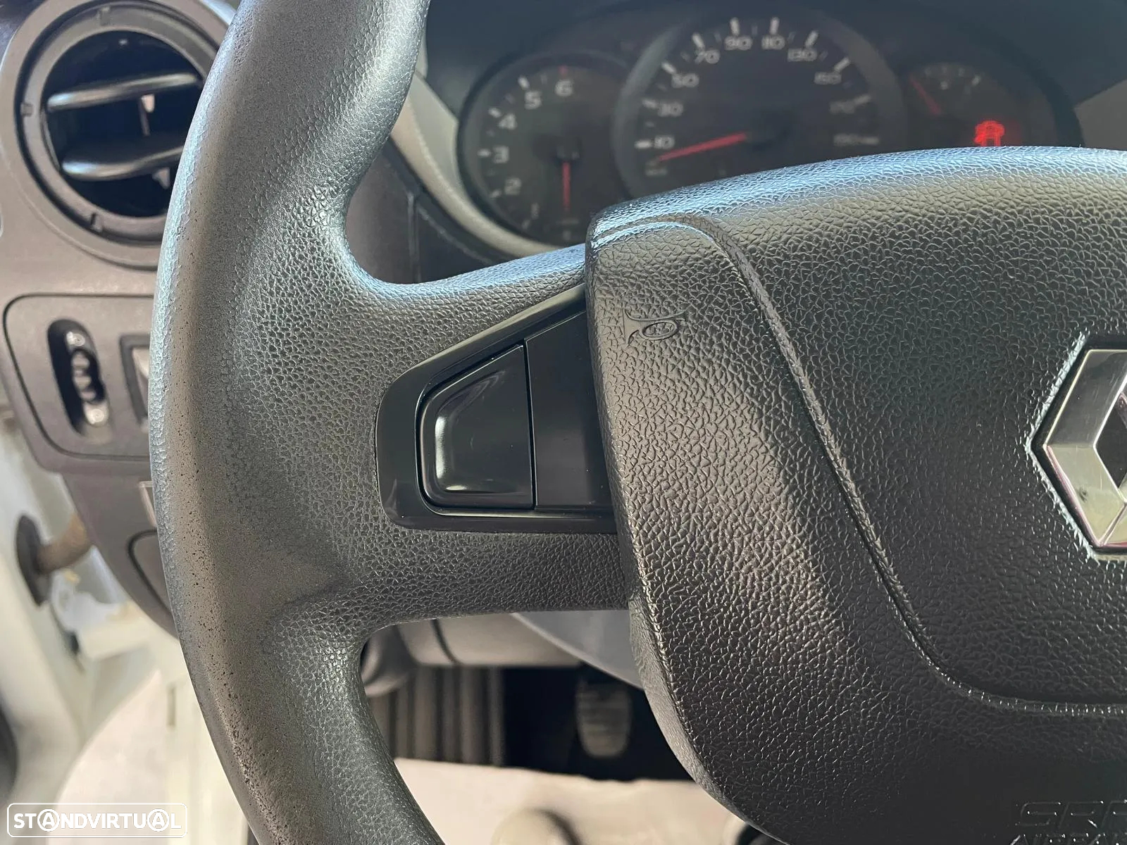 Renault Master 2.3 DCI c/IVA Dedutível - 17