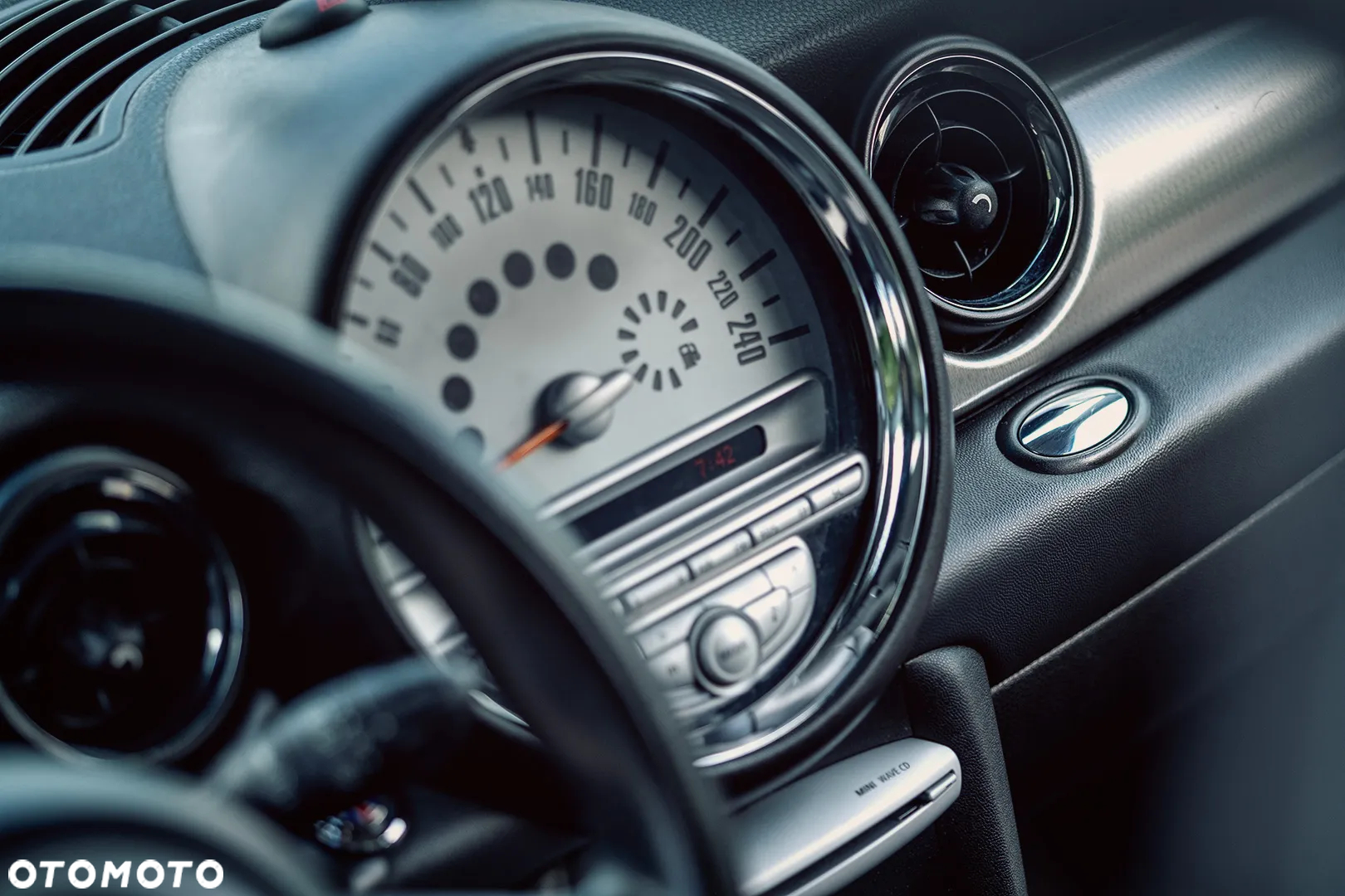 MINI Cooper Standard - 22