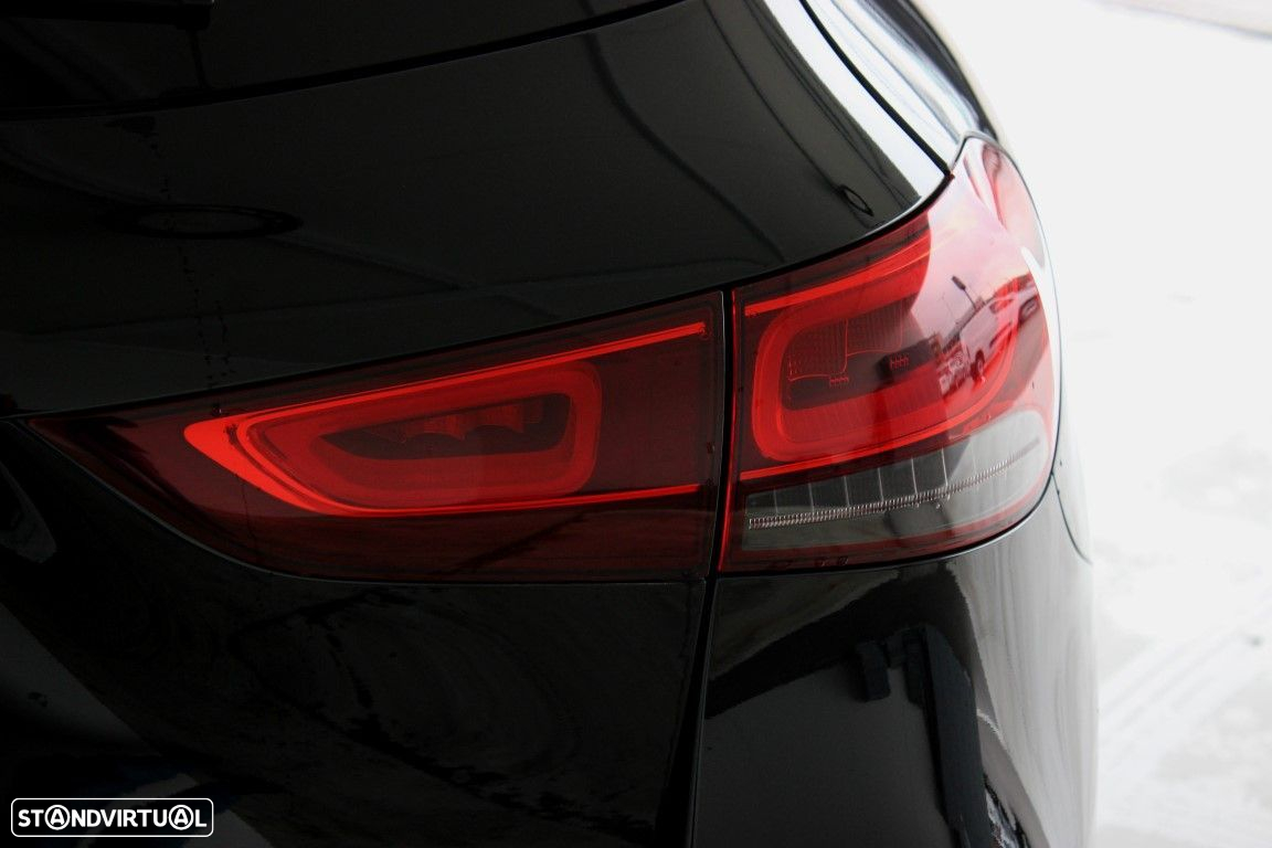 Mercedes-Benz GLA 180 d AMG Line - 10