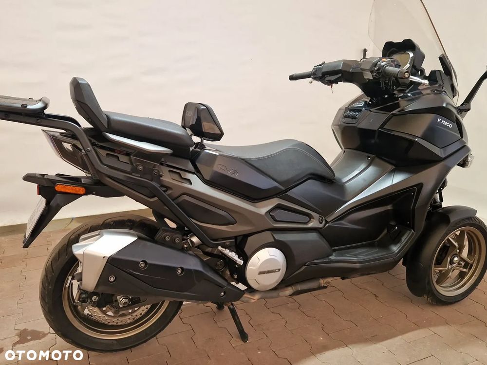 Kymco CV3 - 7