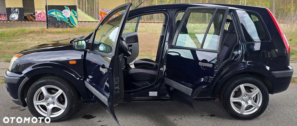 Ford Fusion 1.25 Black Magic - 15