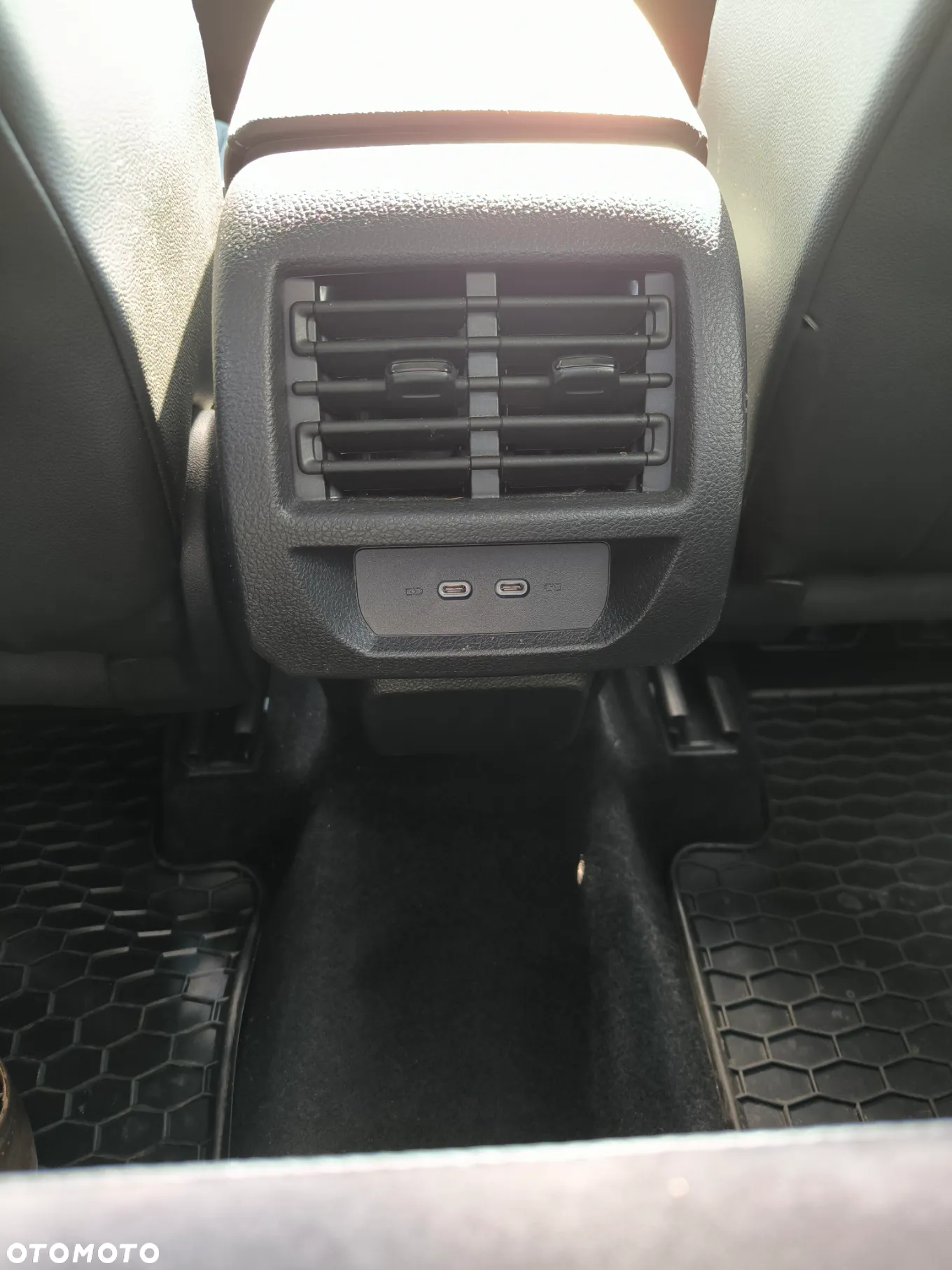 Volkswagen Caddy 2.0 TDI Style DSG - 17
