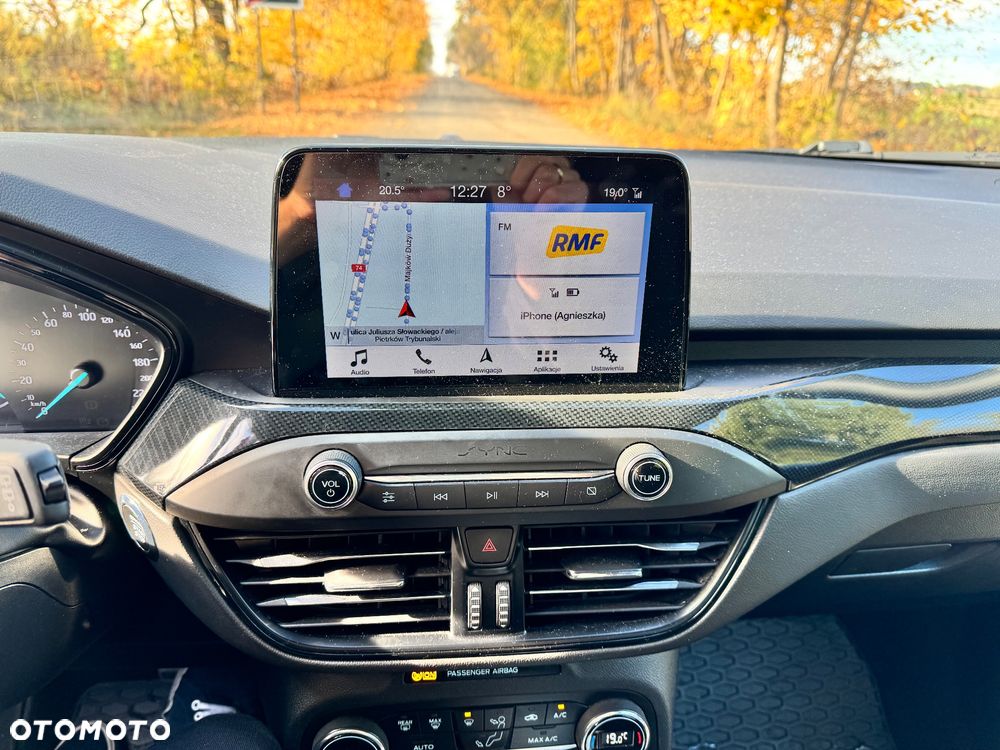 Ford Focus 1.5 EcoBoost ST-Line - 9