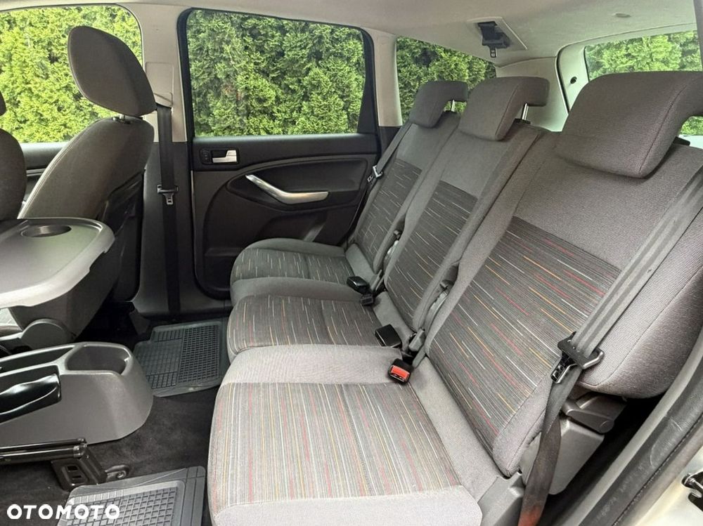 Ford C-MAX - 15