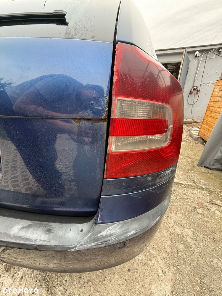 Skoda Octavia 1.9 TDI DPF DSG Ambiente - 11