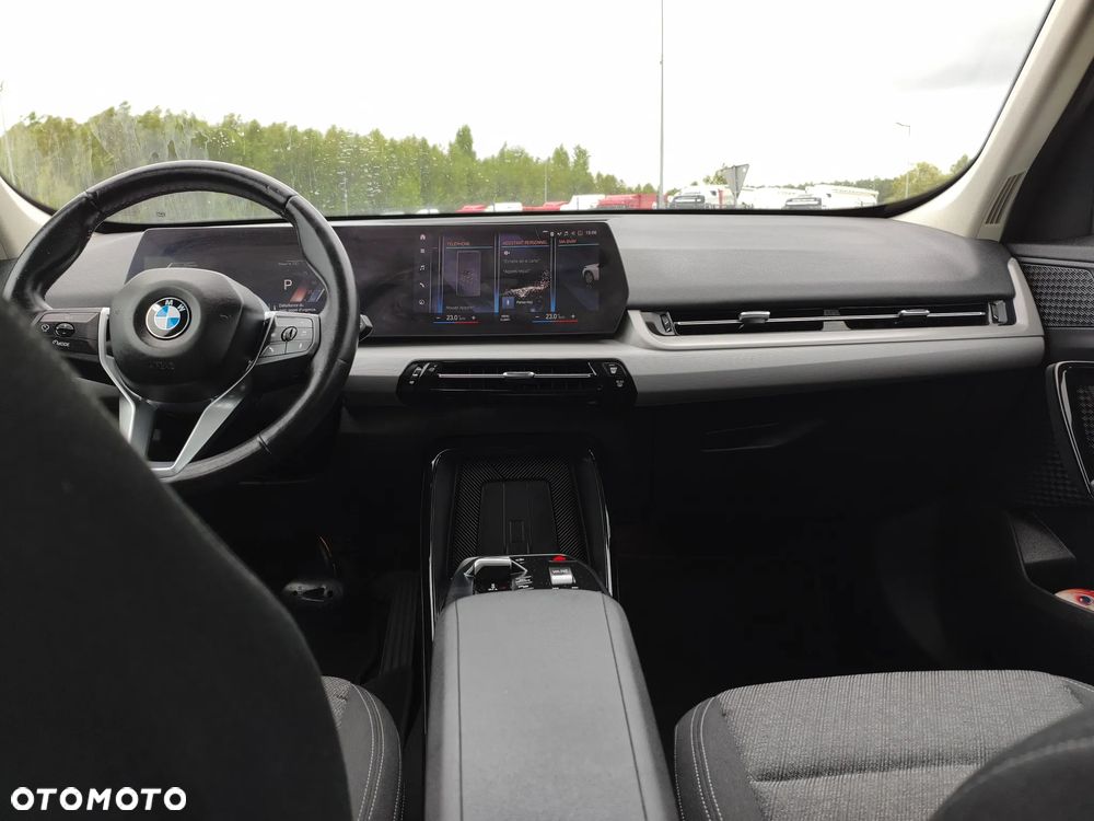 BMW X1 sDrive18i Sport Line - 24