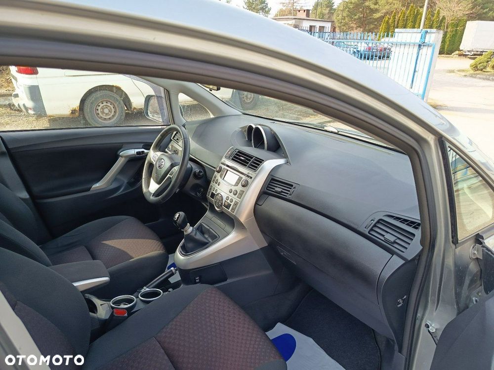 Toyota Verso - 9