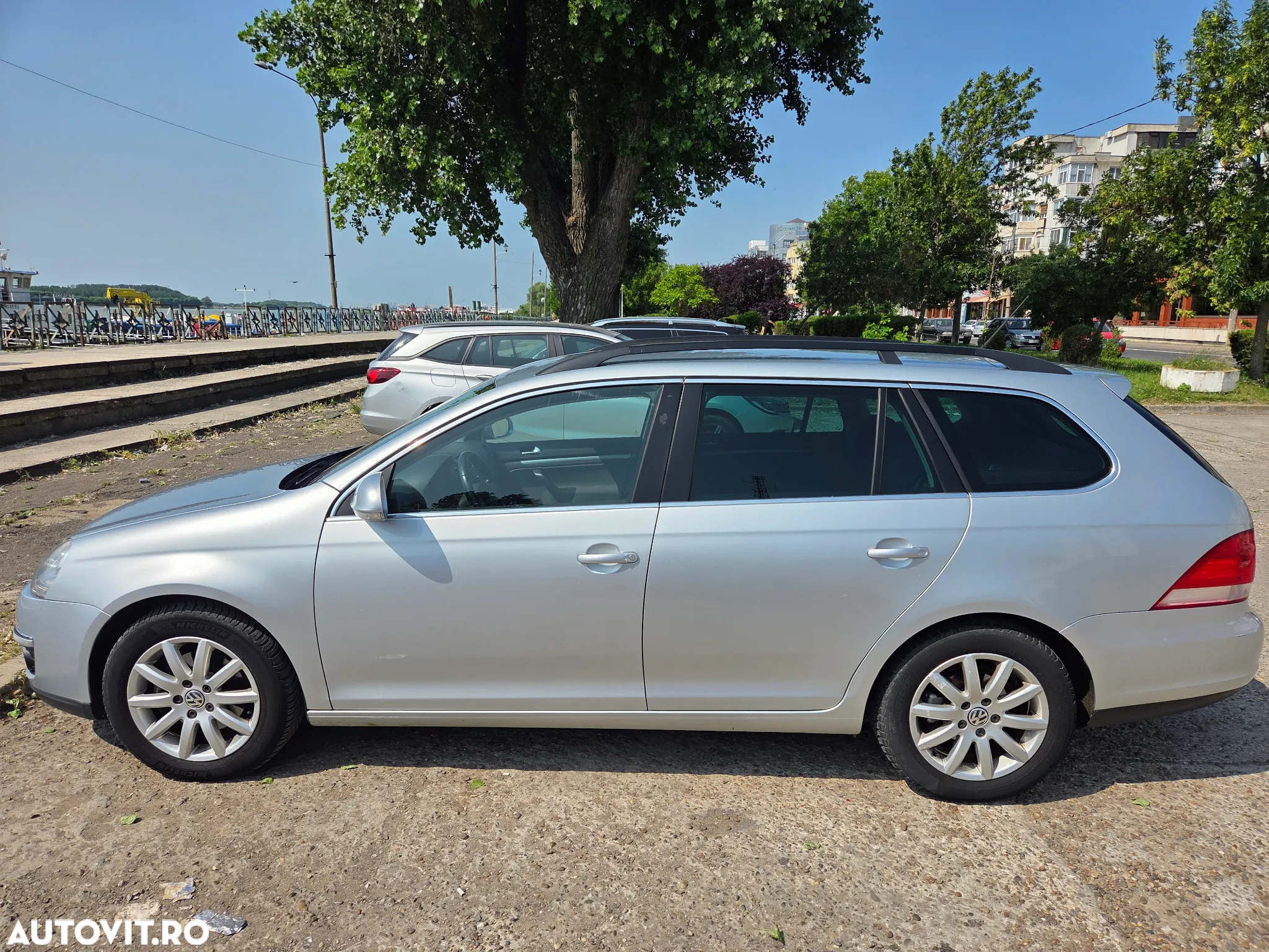 Volkswagen Golf Variant 1.4 TSI Comfortline DSG - 5