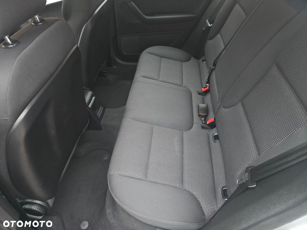 Audi A3 Sportback 1.4 TFSI Attraction - 22