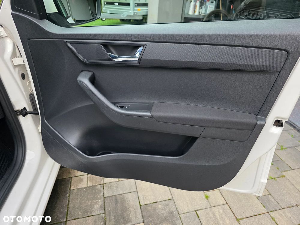 Skoda Fabia 1.0 TSI Ambition - 24