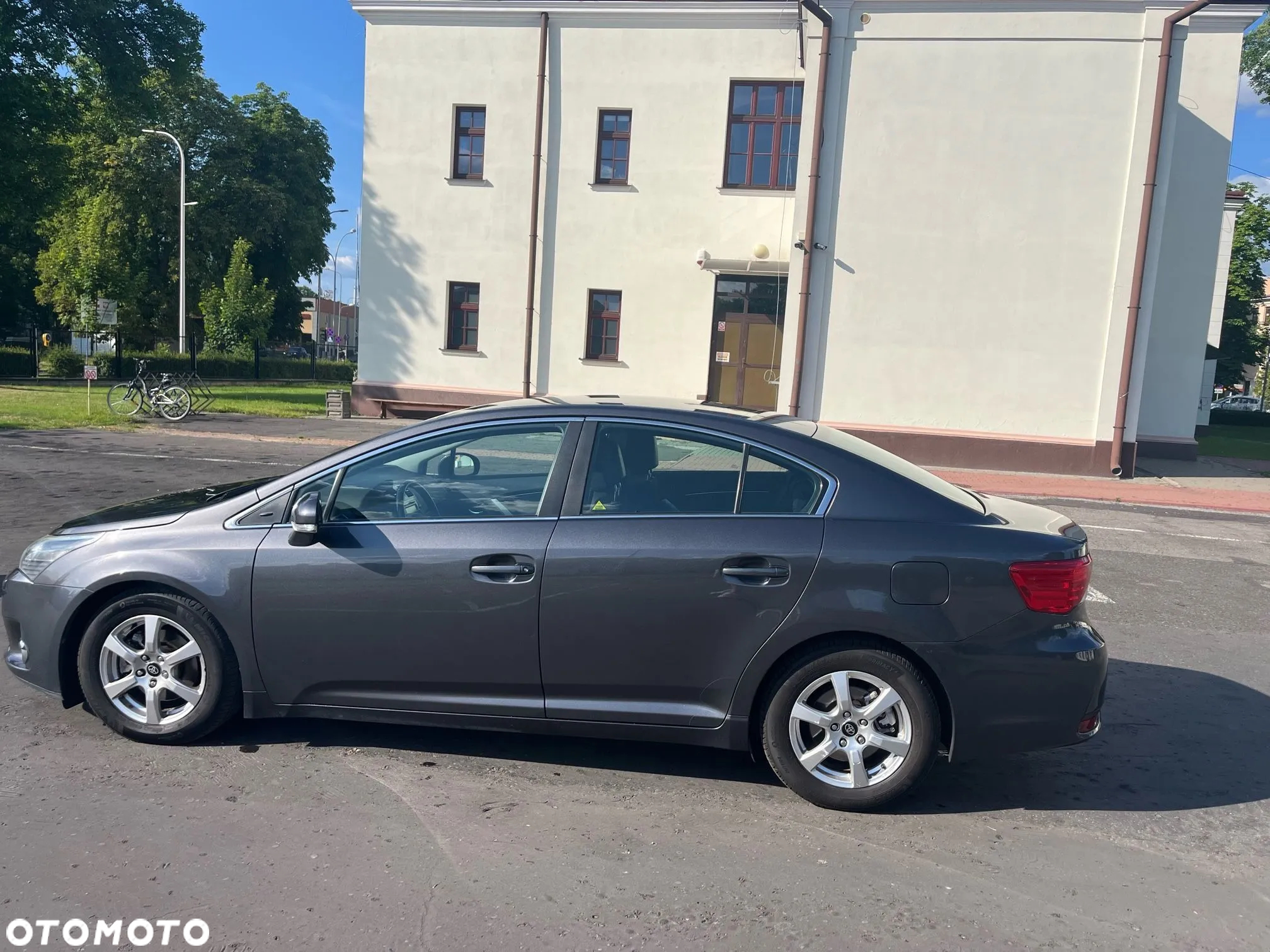 Toyota Avensis 2.0 D-4D Luna - 5