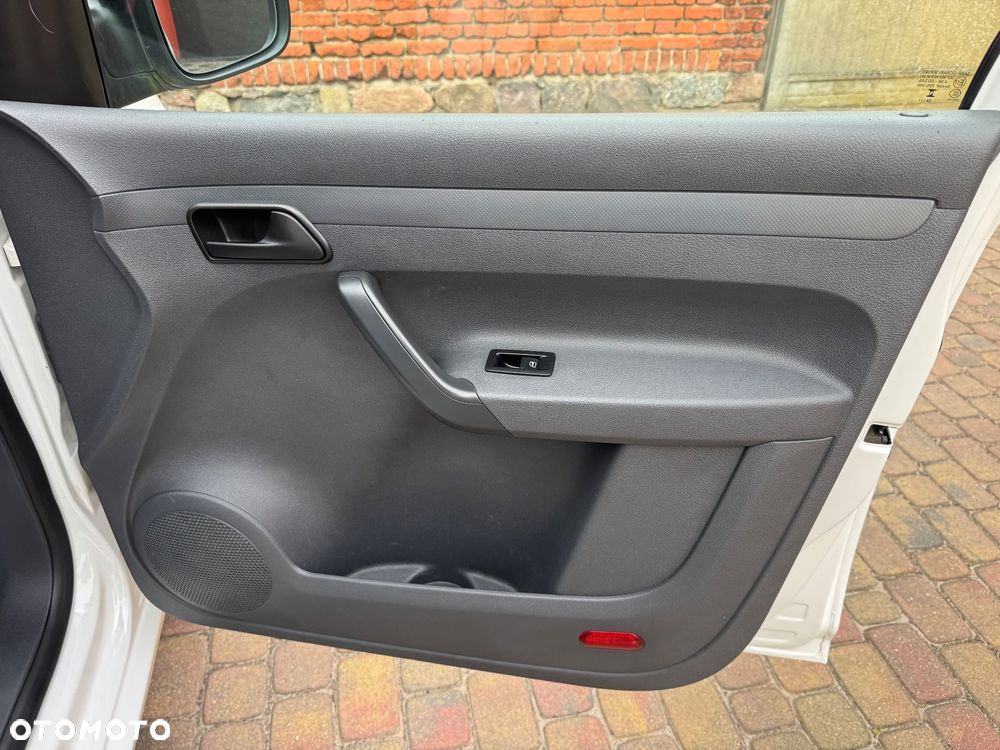 Volkswagen Caddy - 15