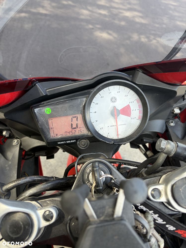 Yamaha YZF - 5