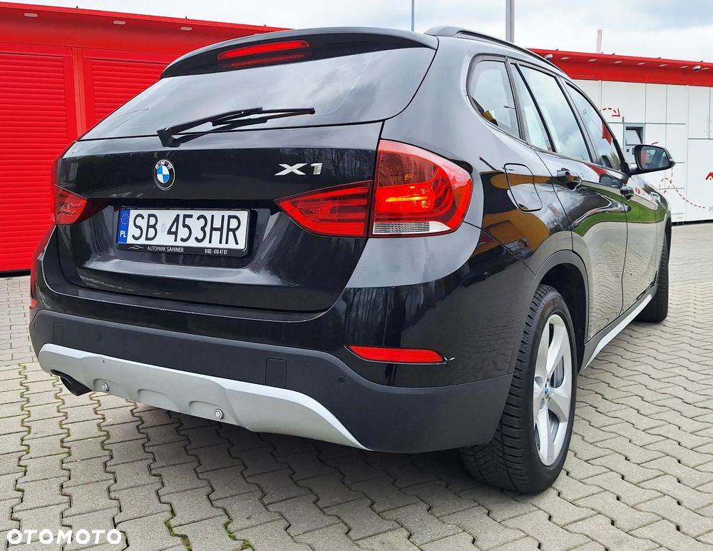 BMW X1 sDrive20d EfficientDynamics Edition xLine - 4