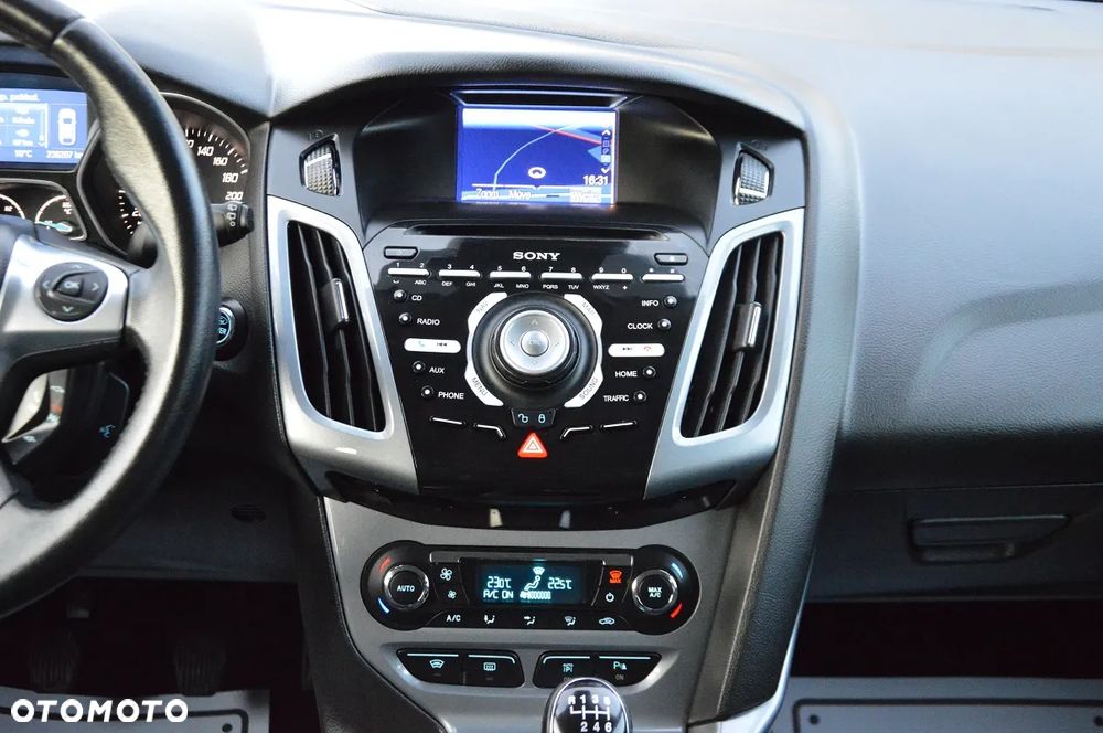 Ford Focus 2.0 TDCi Titanium - 13