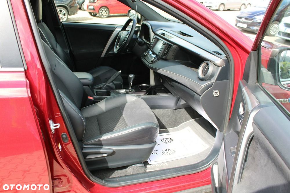 Toyota RAV4 - 26