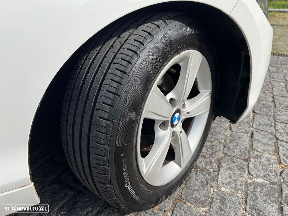 BMW 116 d EDynamics Line Sport - 35