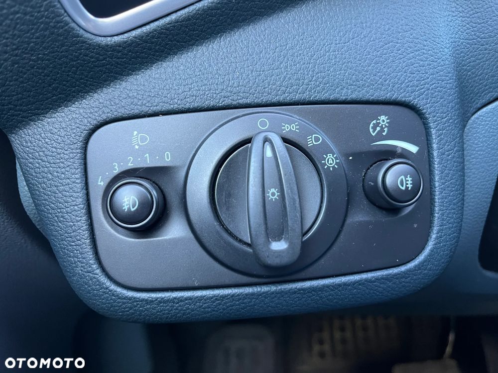 Ford C-MAX 2.0 TDCi Titanium MPS6 - 21