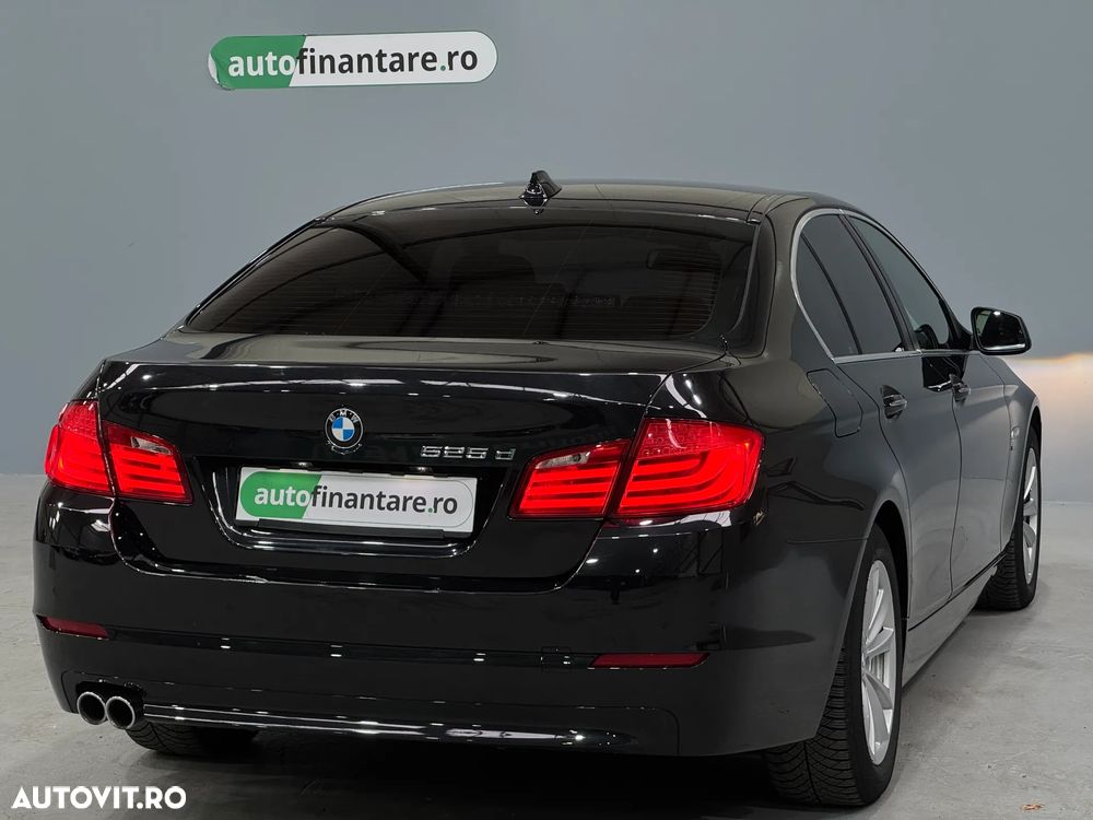 BMW Seria 5 525d xDrive AT - 6