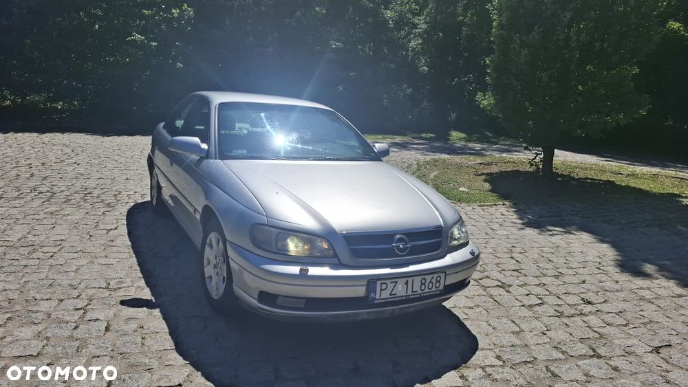 Opel Omega 2.2 Elegance - 6
