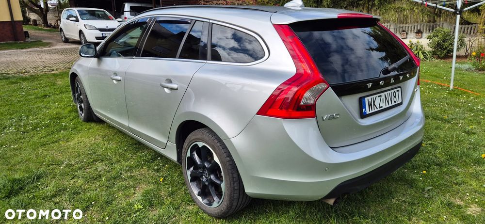 Volvo V60 D2 - 4