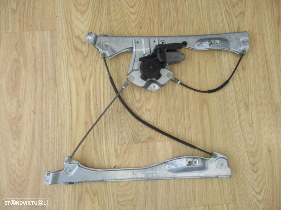 Elevador vidro Renault Clio III 3 fente esquerdo 5 portas - 1
