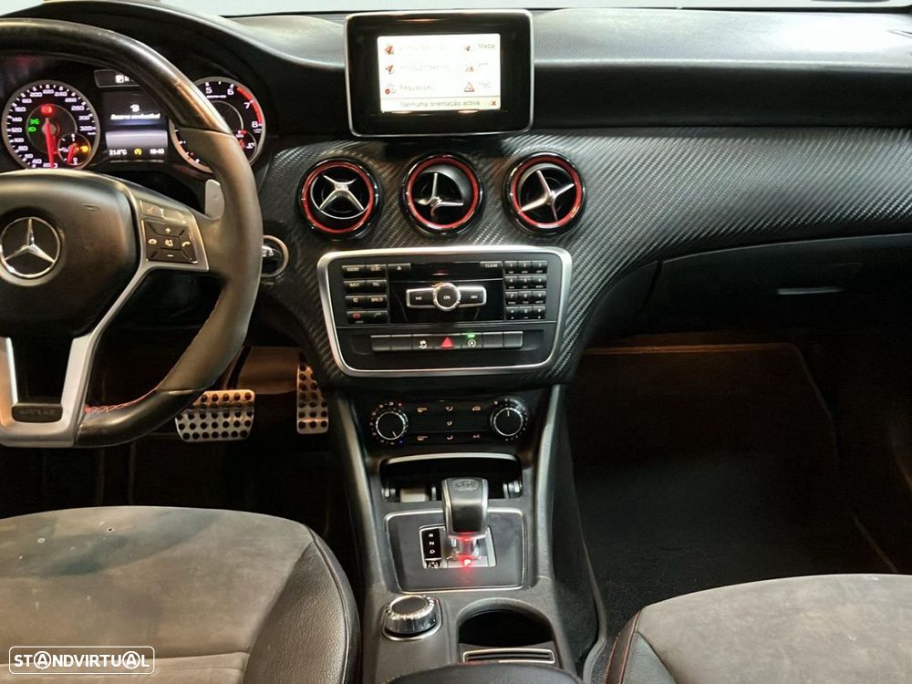 Mercedes-Benz A 45 AMG 4-Matic - 9