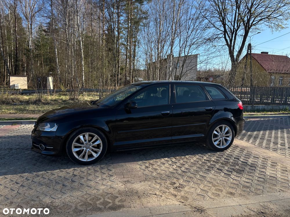 Audi A3 Sportback 2.0 TDI DPF quattro Ambition - 13