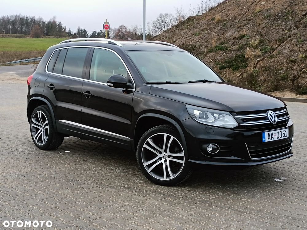 Volkswagen Tiguan - 1