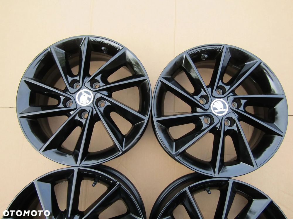 4x Felgi 16 Skoda Octavia II III IV Karoq VW T-ROC T Roc Jetta Golf V VI VII Touran Caddy Jetta Seat Ateca Leon Ateca 6 j 5x112 ET43 - 4