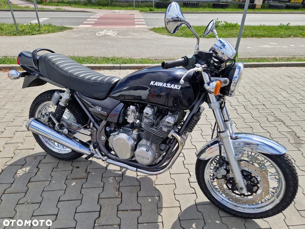 Kawasaki Zephyr - 4