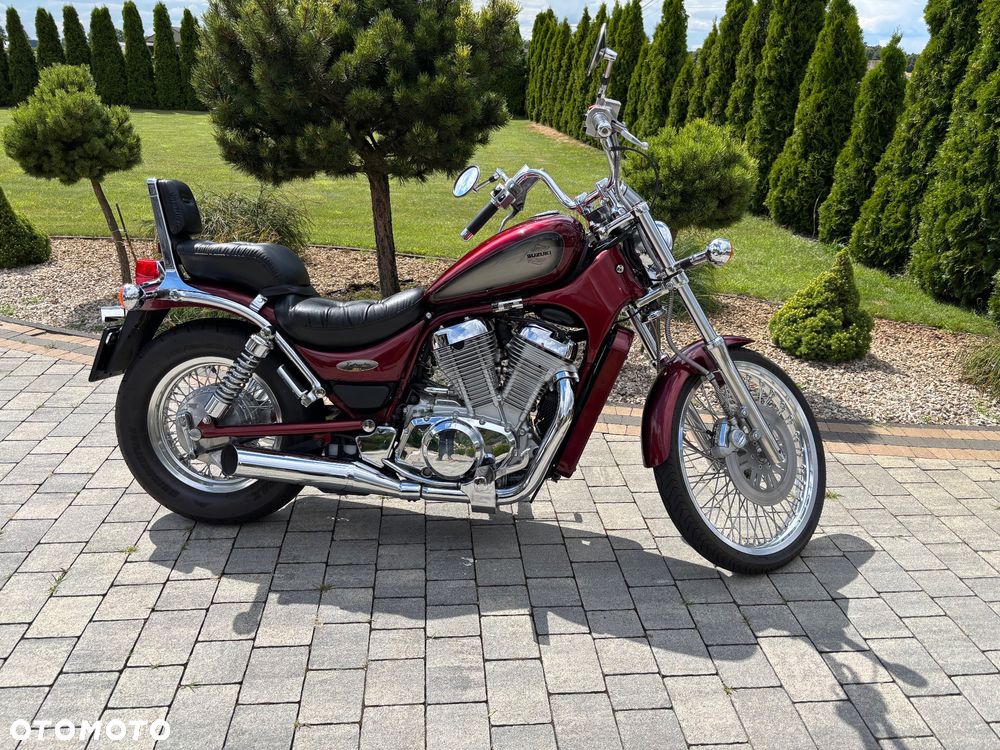 Suzuki Intruder - 7