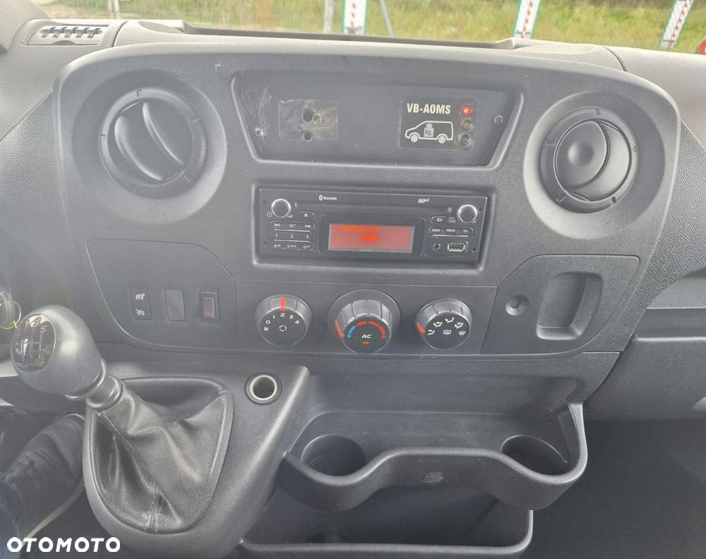 Opel Movano - 17