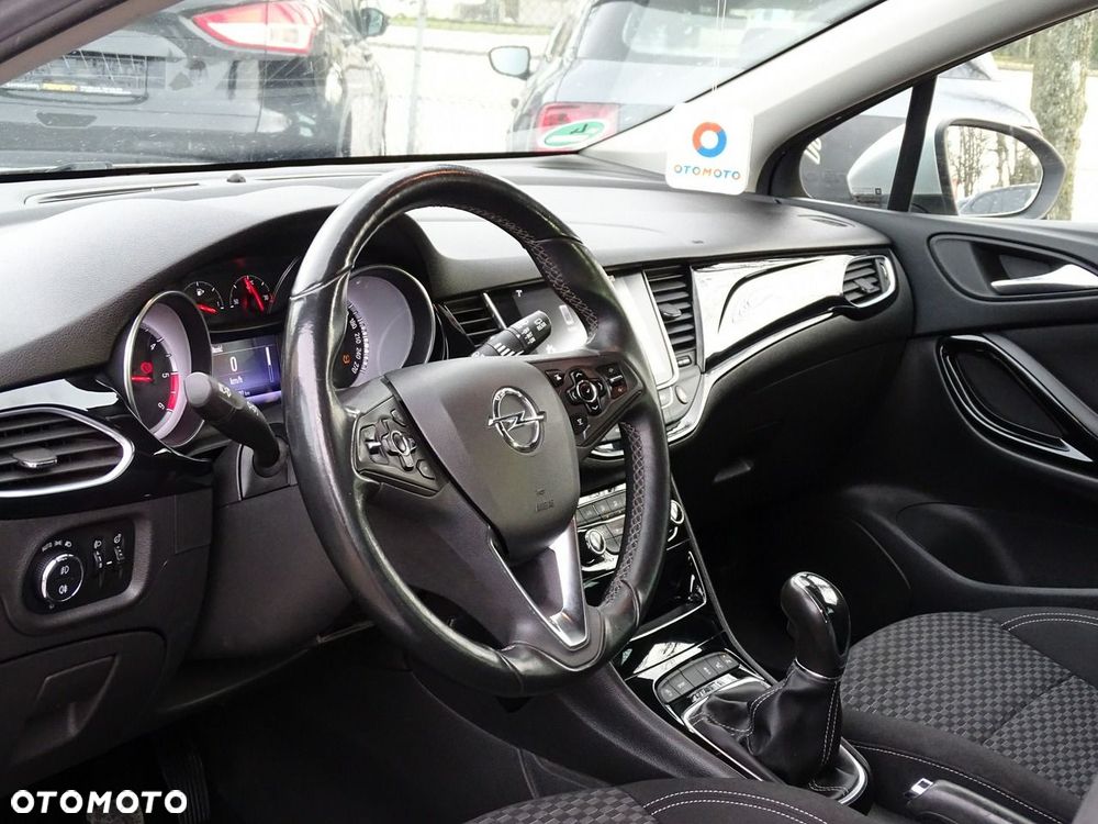 Opel Astra - 14