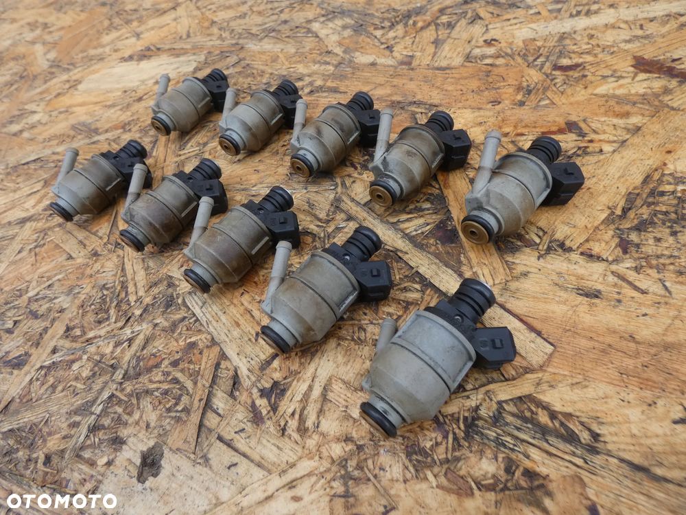 BMW E38 V12 M73 750I WTRYSKIWACZ 1435991 - 3