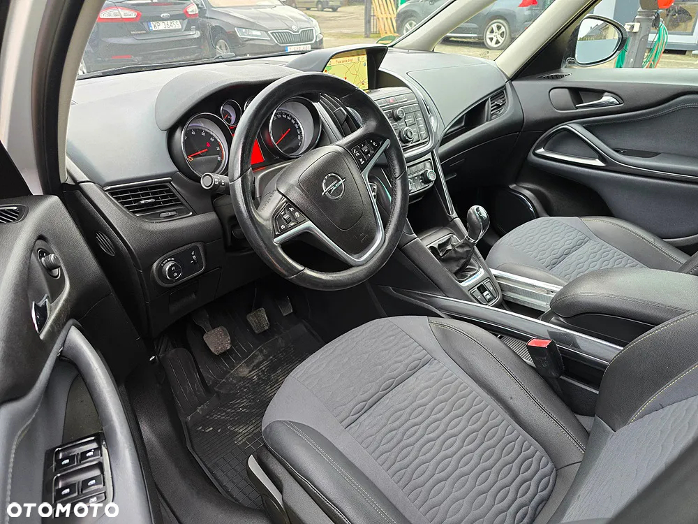 Opel Zafira 1.4 T Cosmo - 26