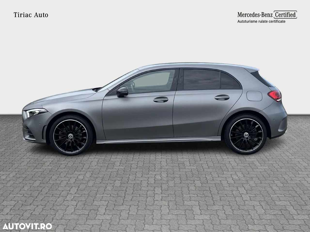 Mercedes-Benz A 250 e 8G-DCT AMG Line - 3