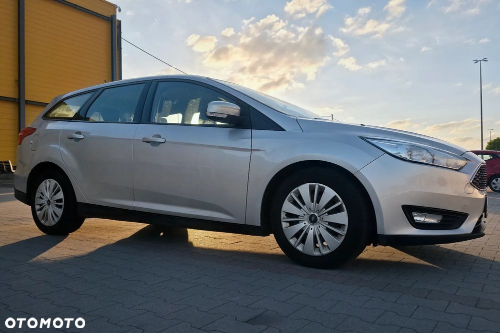Ford Focus 1.5 TDCi Trend ASS - 4
