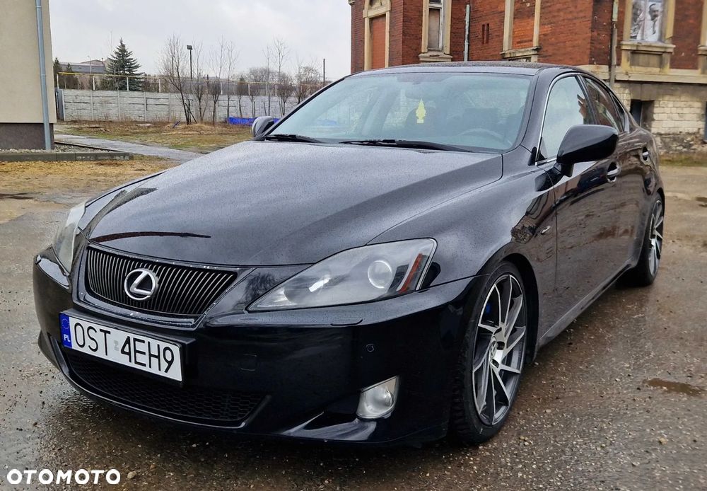 Lexus IS 220 D Prestige - 3