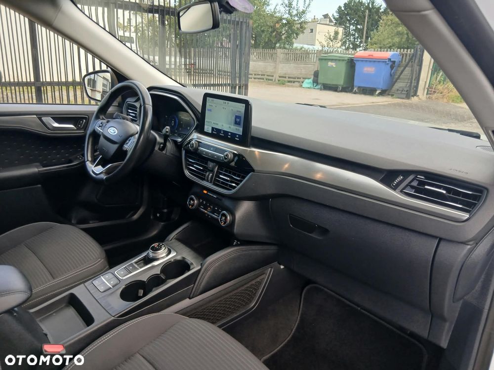 Ford Kuga 2.5P PHEV FWD Titanium - 17