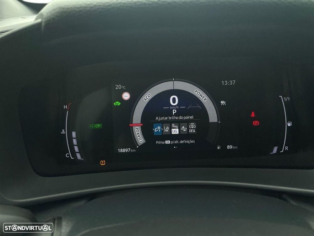 Toyota C-HR - 8