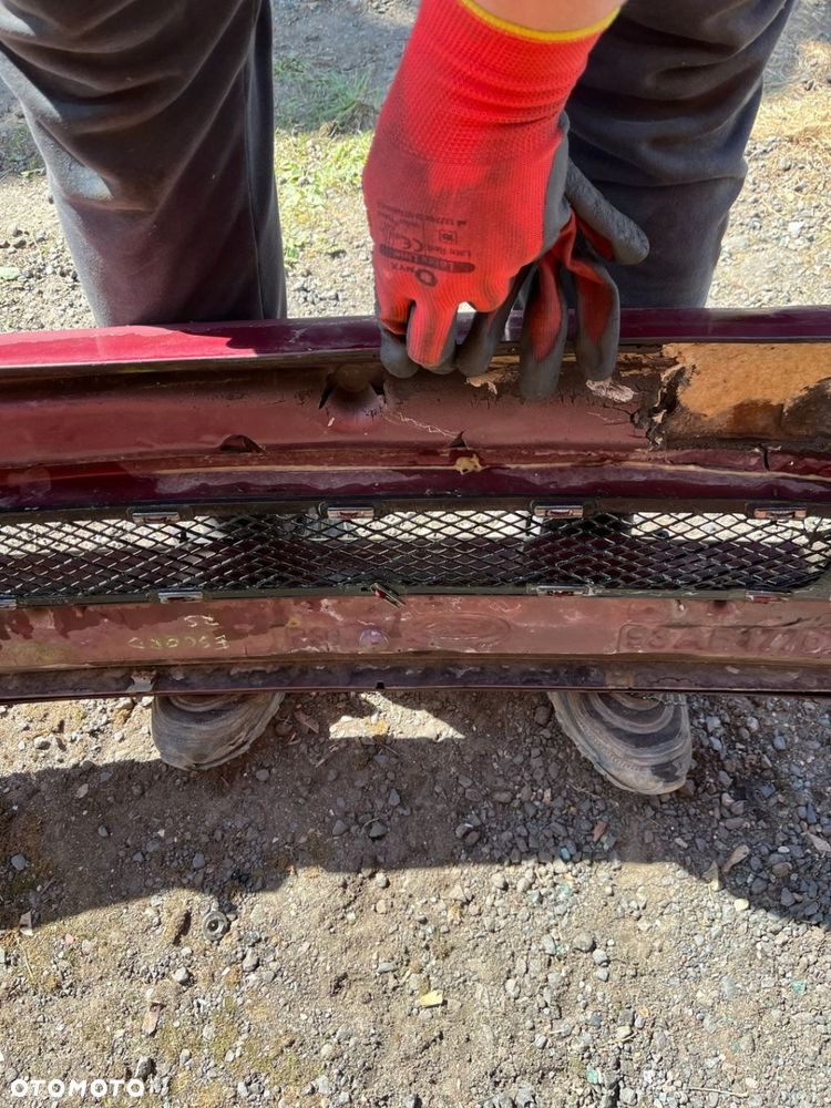 ford escort mk5 zderzak przód przedni wersja RS - 13