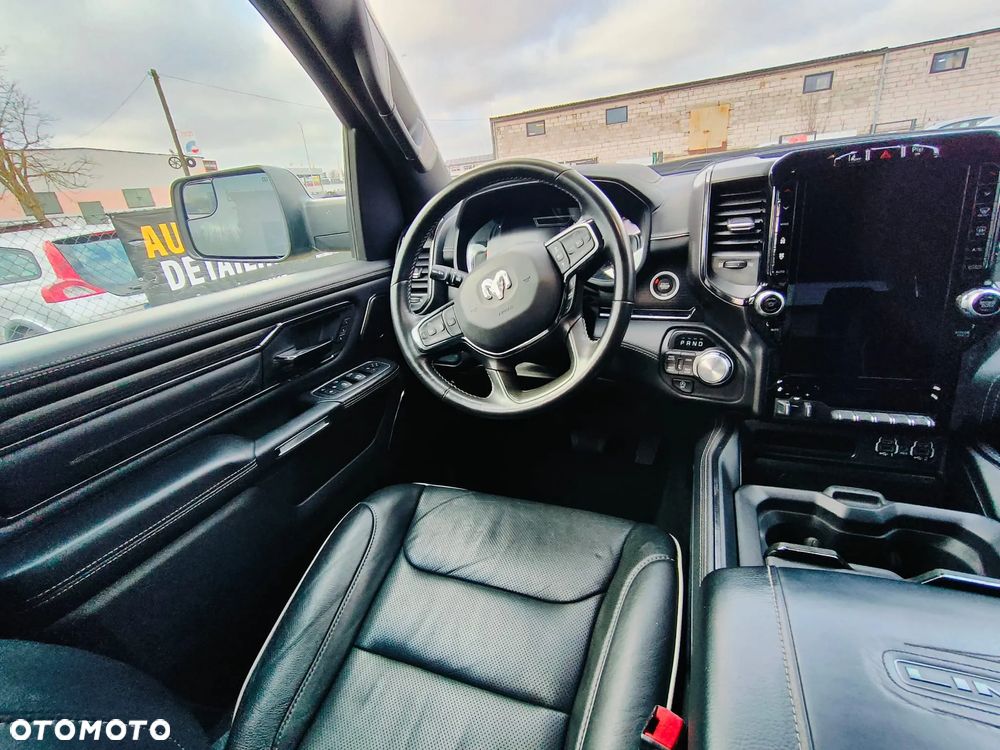 RAM 1500 Crew Cab Limited - 9