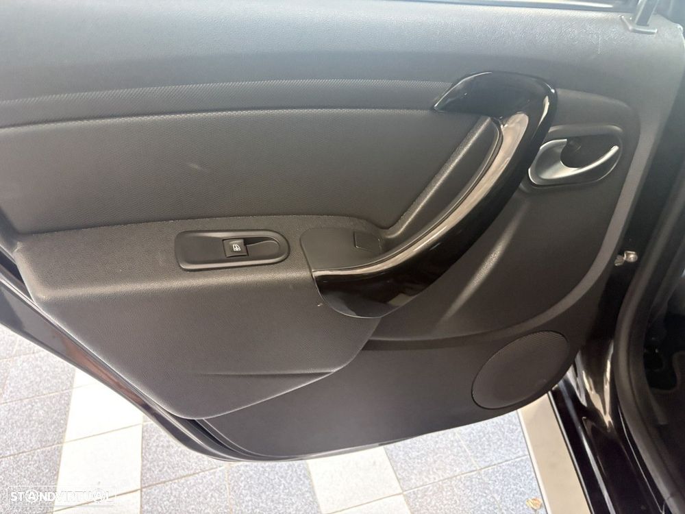 Dacia Duster 1.2 TCe SL Explorer — fotografia 20