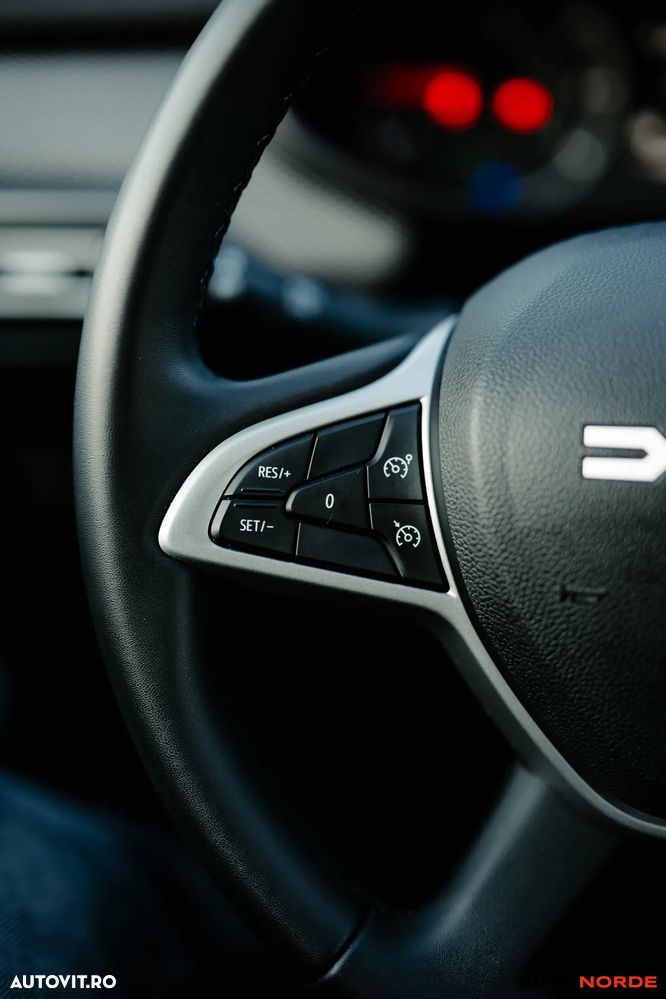 Dacia Logan TCe 90 MT6 Expression - 15