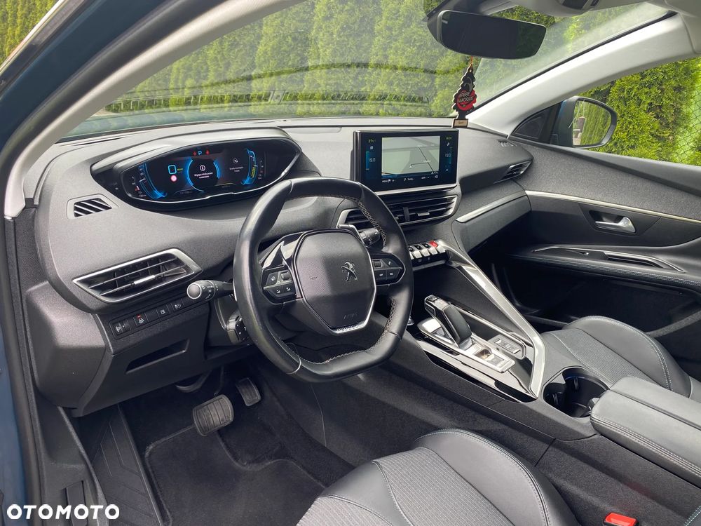 Peugeot 3008 - 18
