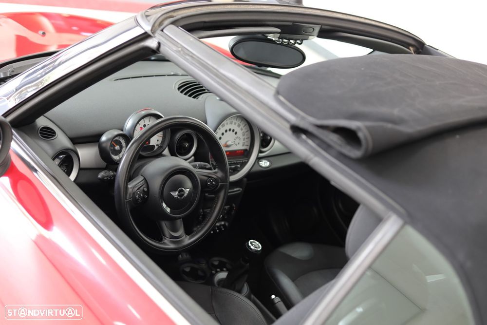MINI Cabrio Cooper D - 24