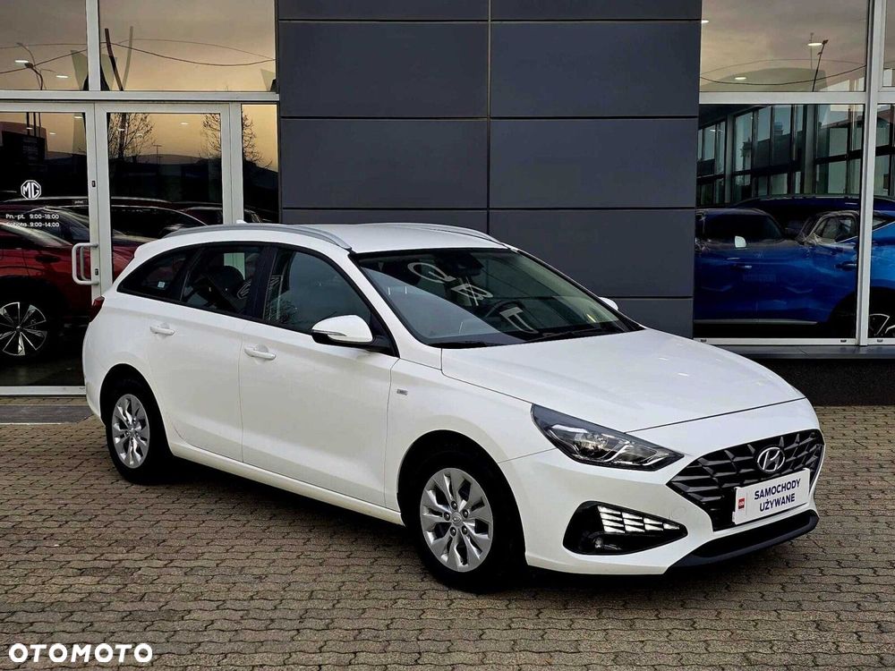 Hyundai i30 1.5 T-GDI 48V Smart - 4