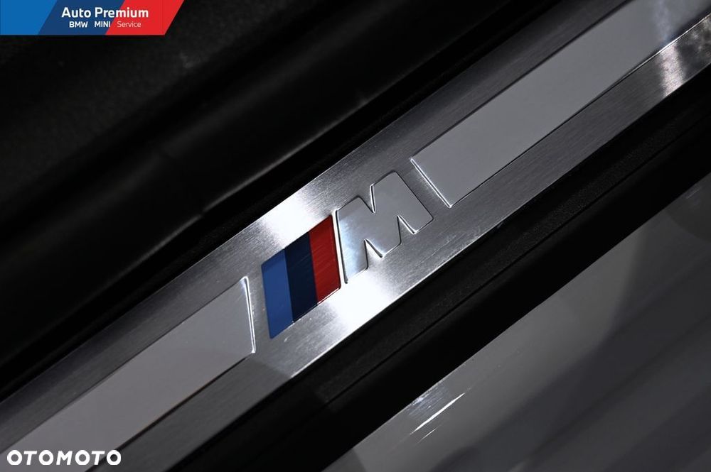 BMW Seria 3 320d xDrive mHEV - 26