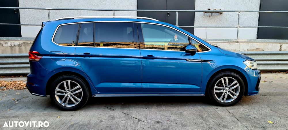 Volkswagen Touran - 33